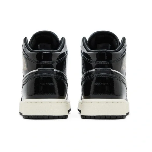 Jordan 1
Mid se gs
Black metallic silver'
Brand new - Picture 5 of 6